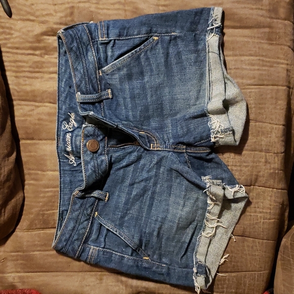 American Eagle size 2 - Picture 1 of 3